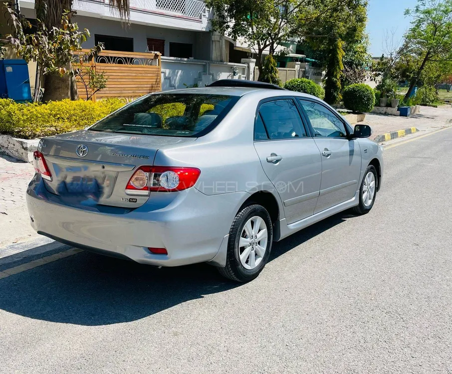 Toyota Corolla 2013 for Sale in Sargodha Image-1