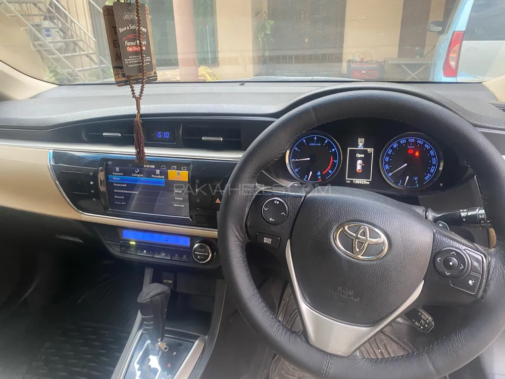 Toyota Corolla 2016 for Sale in Lahore Image-1