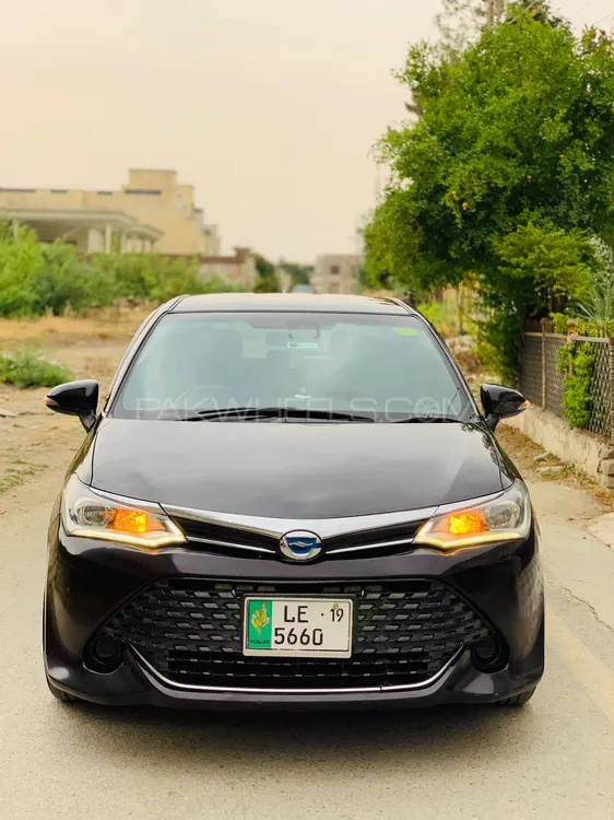 Toyota Corolla Fielder 2015 for Sale in Nowshera cantt Image-1