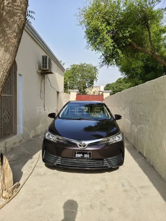 Toyota Corolla 2018 for Sale in Abdul Hakeem Image-1