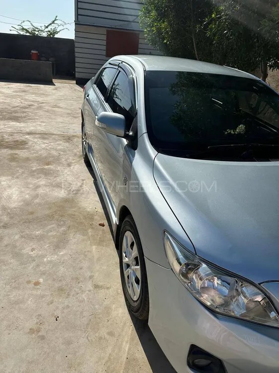 Toyota Corolla 2013 for Sale in Jhudo Image-1