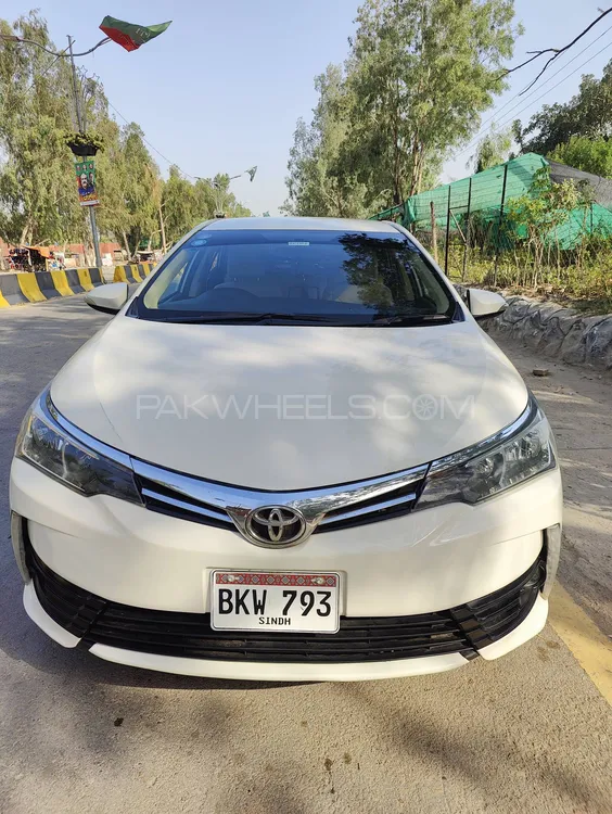 Toyota Corolla 2017 for Sale in Dera ismail khan Image-1