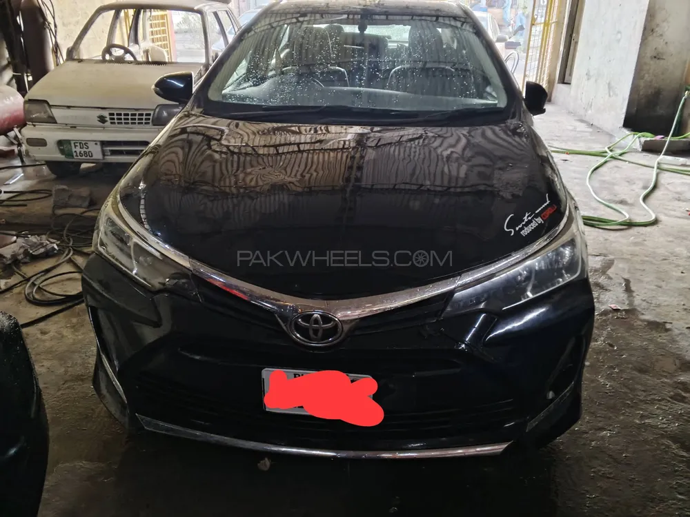 Toyota Corolla 2018 for Sale in Lahore Image-1