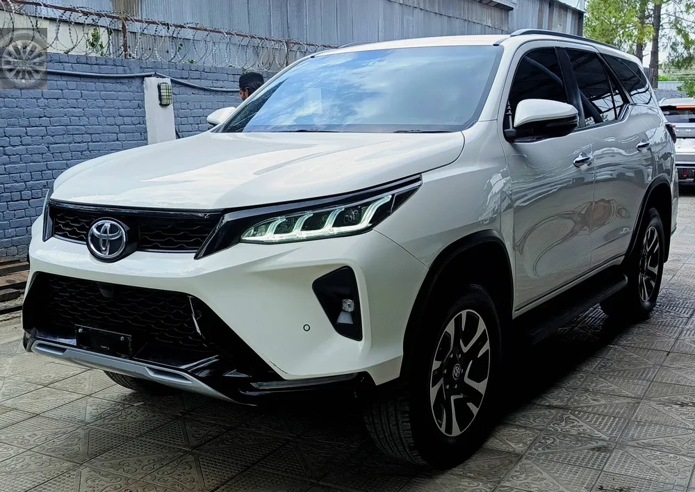 Toyota Fortuner 2023 for Sale in Islamabad Image-1