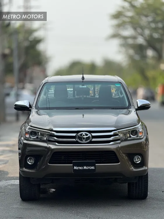 Toyota Hilux 2018 for Sale in Lahore Image-1