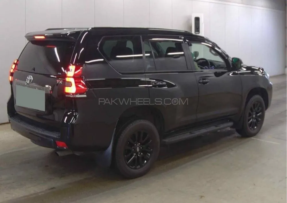 Toyota Land Cruiser 2020 for Sale in Lahore Image-1