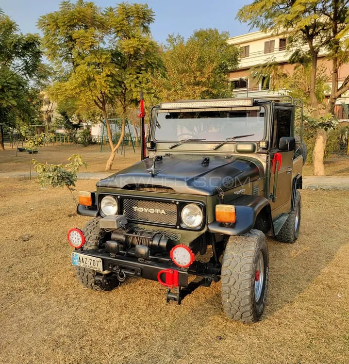 Toyota Land Cruiser 1981 for Sale in Islamabad Image-1