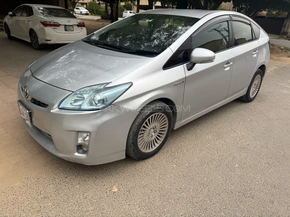 ٹویوٹا پریوس 2014 for Sale in لاہور Image-1
