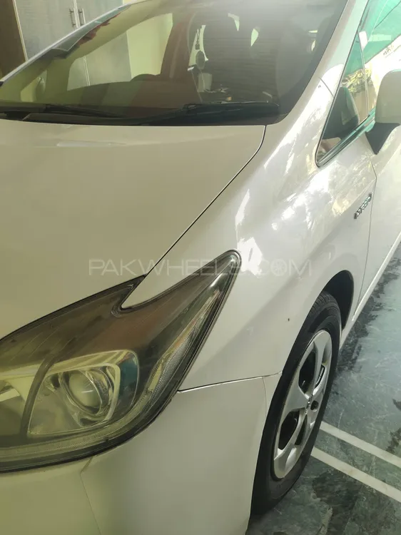 ٹویوٹا پریوس 2018 for Sale in ساہیوال Image-1