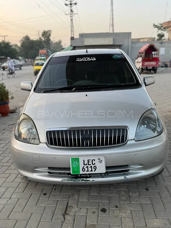 Toyota Vitz 1999 for Sale in Peshawar Image-1