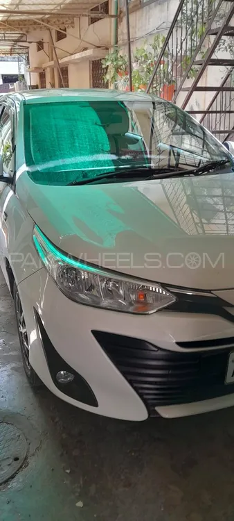 Toyota Yaris Sedan 2021 for Sale in Lahore Image-1