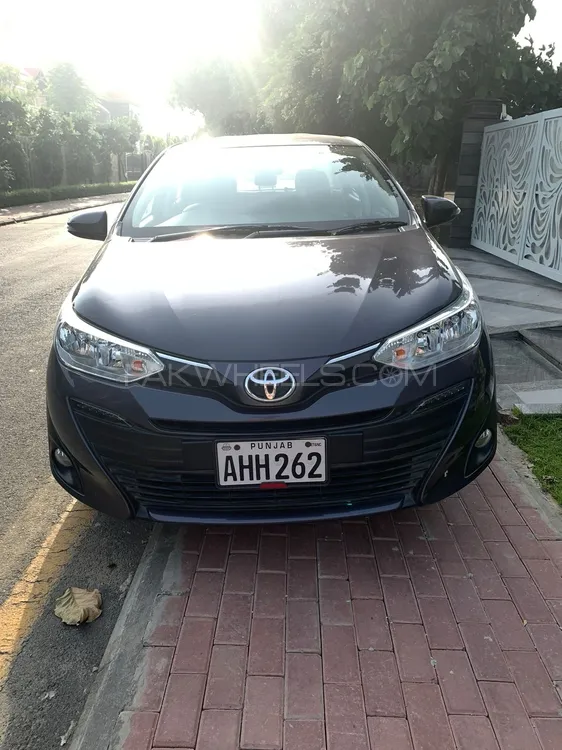 Toyota Yaris Sedan 2022 for Sale in Lahore Image-1