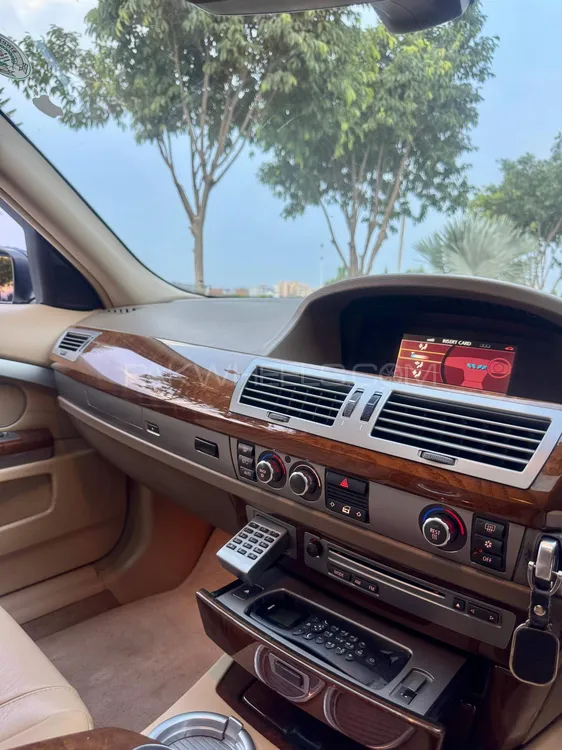 BMW 7 Series 2006 for Sale in Islamabad Image-1