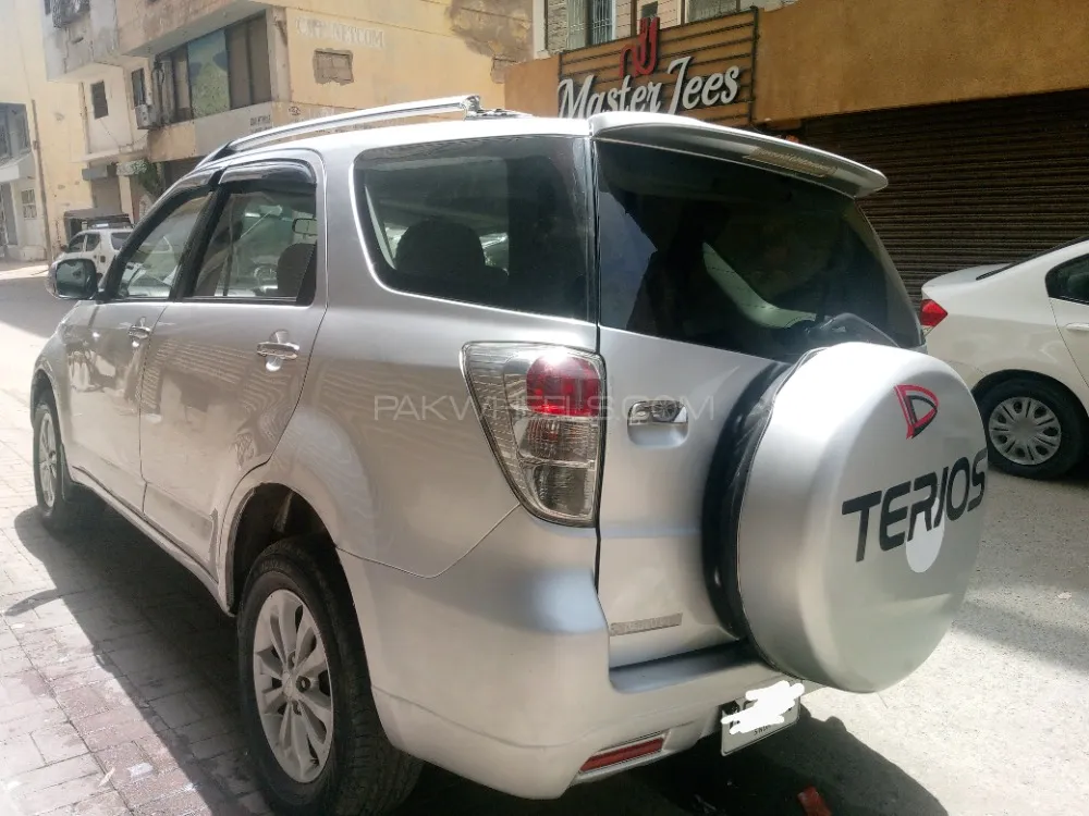 Daihatsu Terios 2012 for Sale in Karachi Image-1