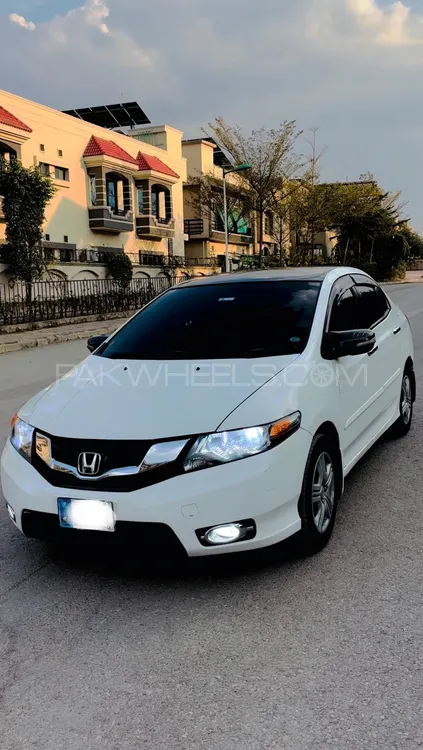 Honda City 2017 for Sale in Islamabad Image-1