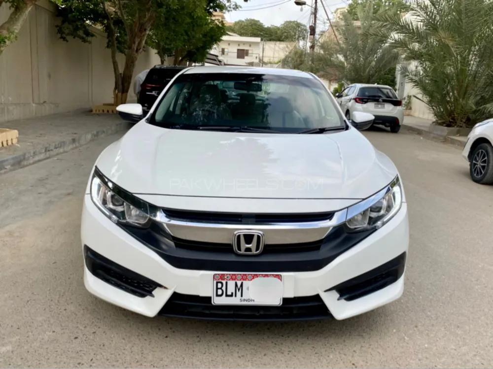 Honda Civic 2017 for Sale in Karachi Image-1