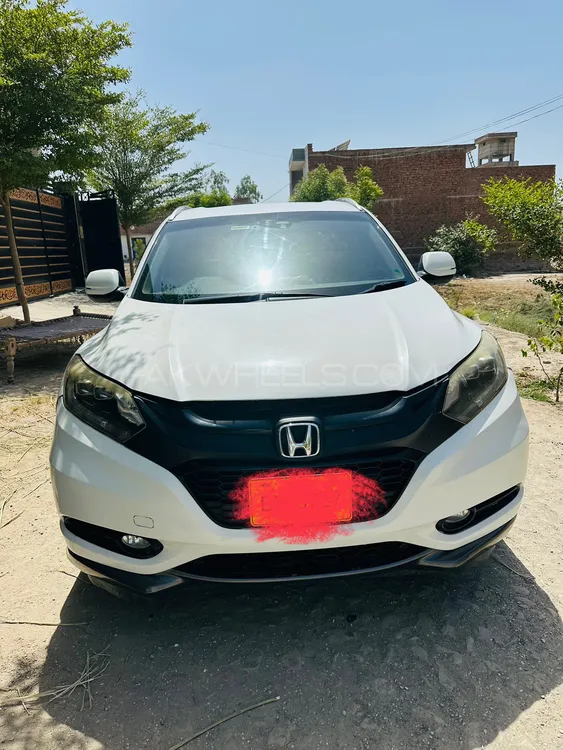 Honda Vezel 2015 for Sale in Sadiqabad Image-1