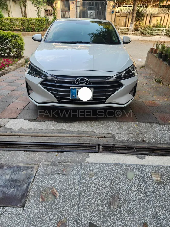 Hyundai Elantra 2021 for Sale in Islamabad Image-1
