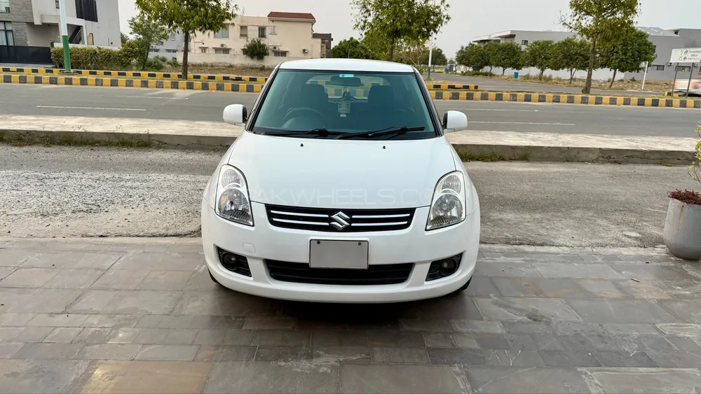 Suzuki Swift 2017 for Sale in Lahore Image-1