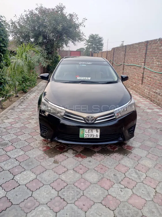 Toyota Corolla 2016 for Sale in Sarai alamgir Image-1