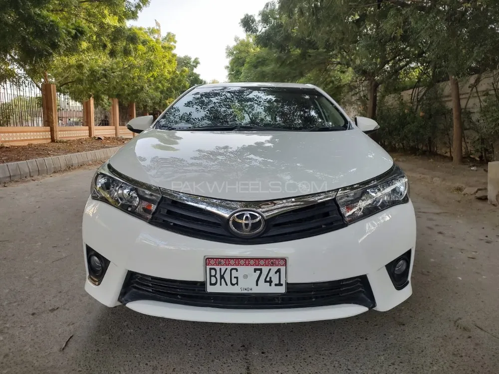 Toyota Corolla 2017 for Sale in Karachi Image-1