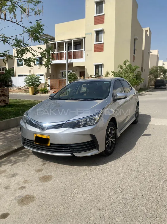 Toyota Corolla 2020 for Sale in Karachi Image-1