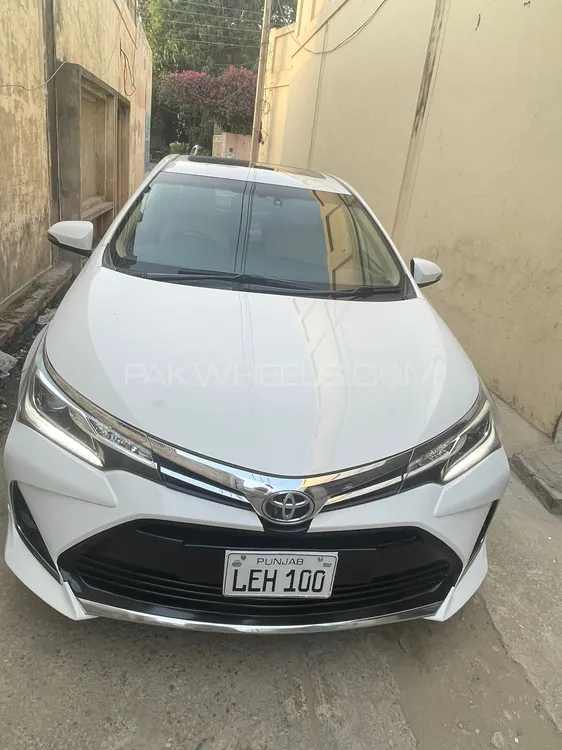 Toyota Corolla 2018 for Sale in Mian Wali Image-1