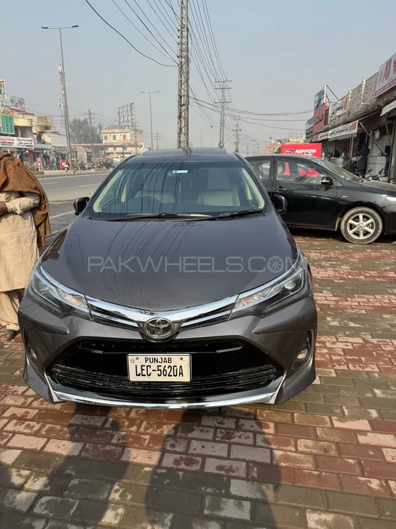 Toyota Corolla 2018 for Sale in Lahore Image-1