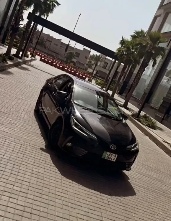 Toyota Corolla 2018 for Sale in Lahore Image-1