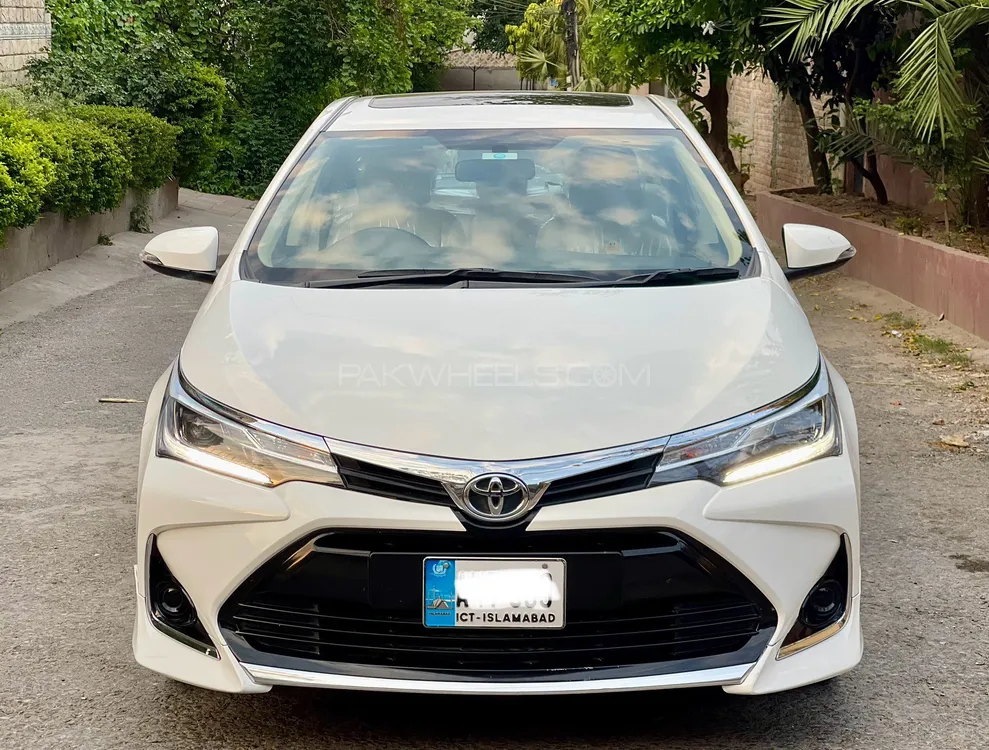 Toyota Corolla 2022 for Sale in Islamabad Image-1