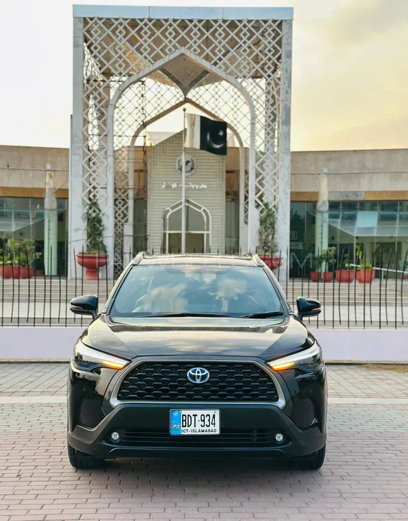Toyota Corolla Cross 2024 for Sale in Islamabad Image-1