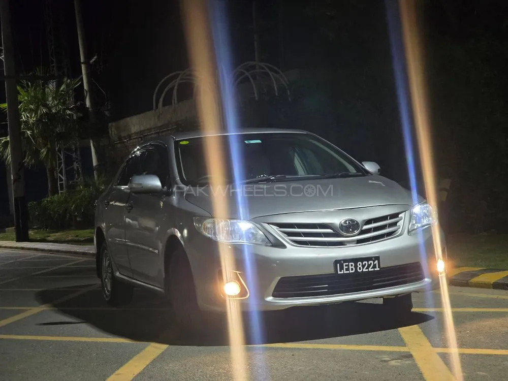 Toyota Corolla 2011 for Sale in Alipur Chatta Image-1
