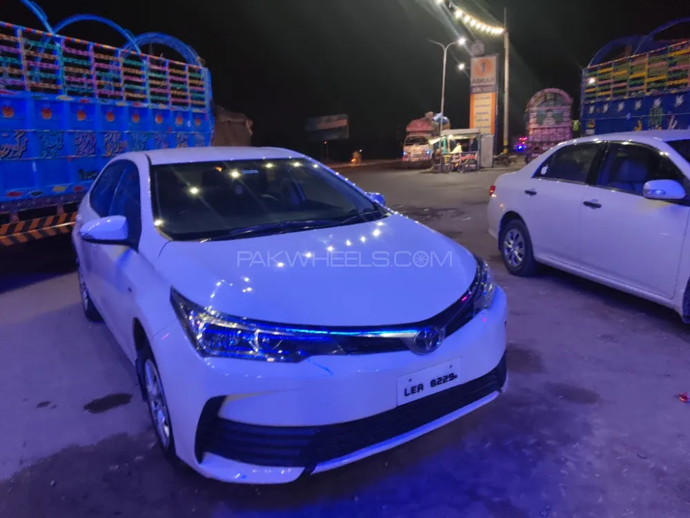 Toyota Corolla 2018 for Sale in Mian Wali Image-1