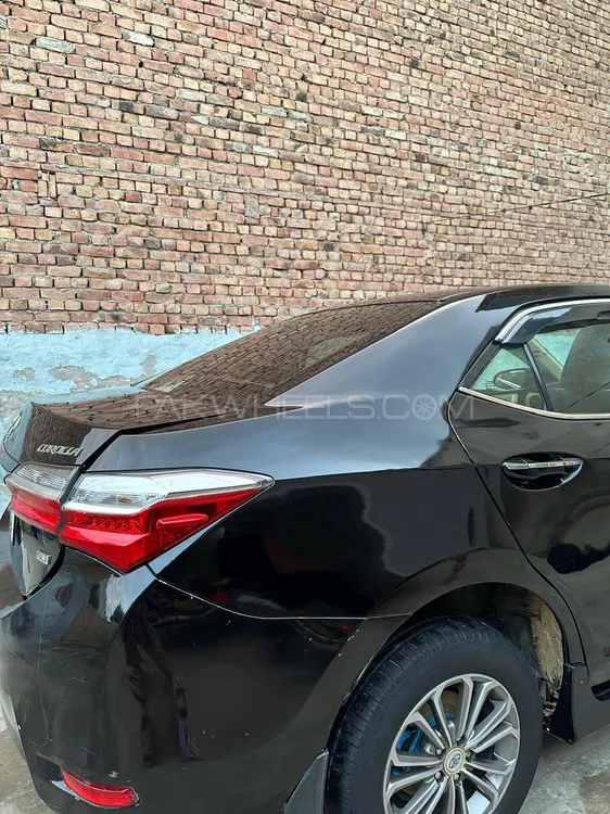Toyota Corolla 2018 for Sale in Lahore Image-1