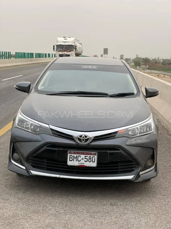 Toyota Corolla 2018 for Sale in Multan Image-1