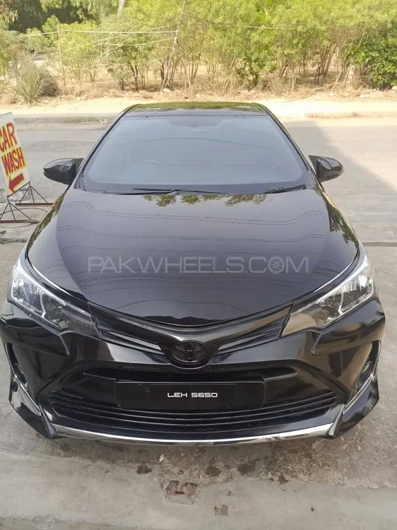 Toyota Corolla 2014 for Sale in Faisalabad Image-1