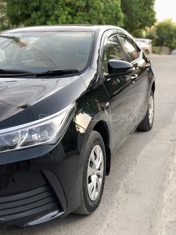 Toyota Corolla 2019 for Sale in Islamabad Image-1