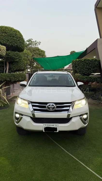 Toyota Fortuner 2020 for Sale in Lahore Image-1