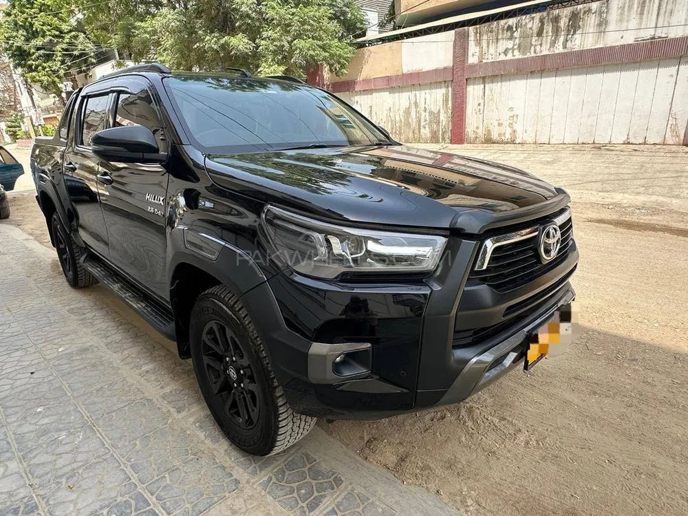 Toyota Hilux 2022 for Sale in Karachi Image-1