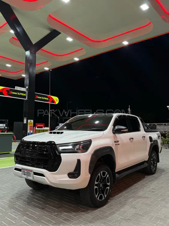 Toyota Hilux 2017 for Sale in Islamabad Image-1