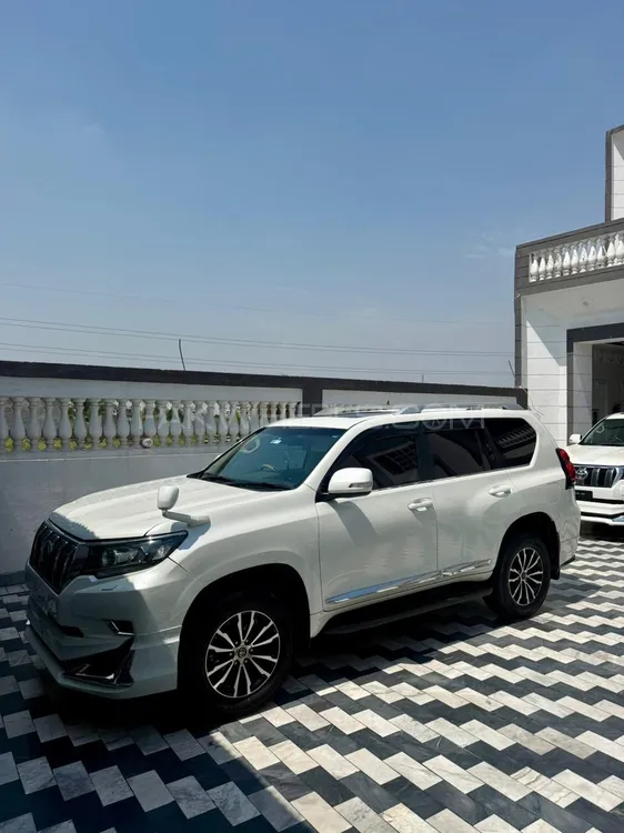 Toyota Prado 2014 for Sale in Mandi bahauddin Image-1