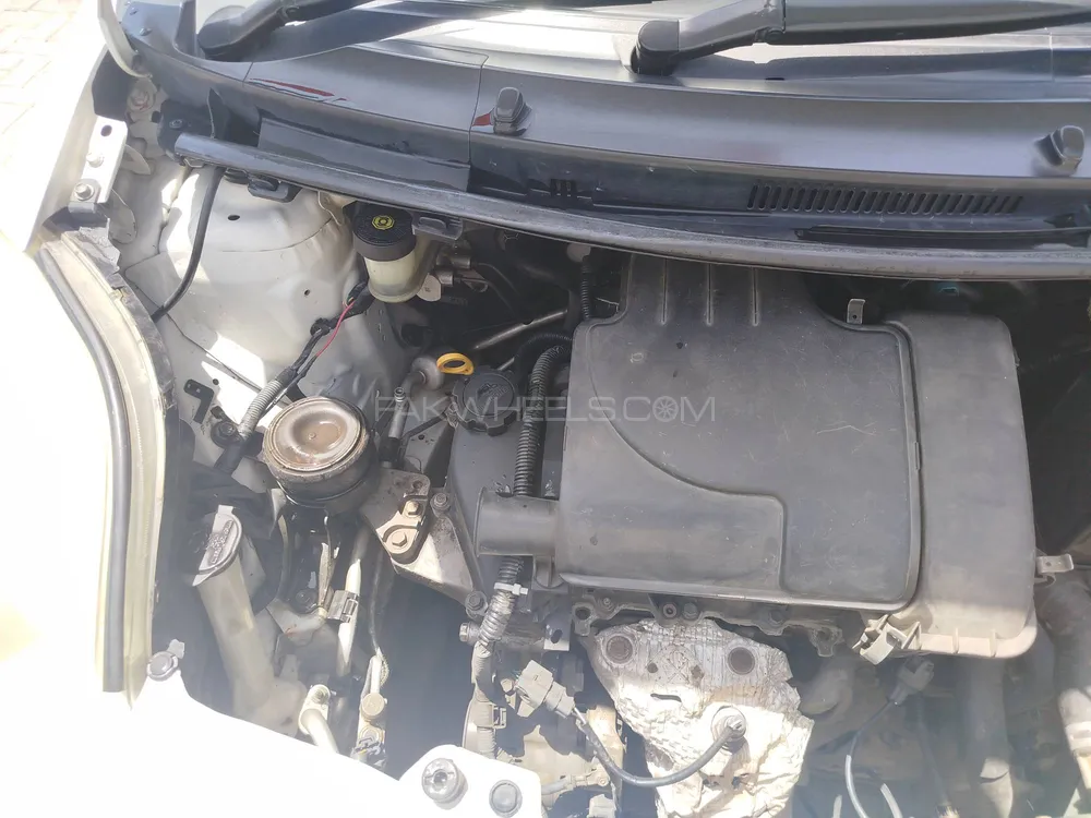 Toyota Vitz 2008 for Sale in Islamabad Image-1