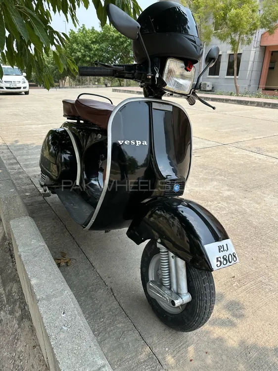 Vespa 150cc 1981 for Sale Image-1