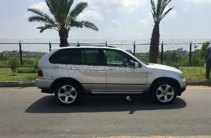 BMW X5 2005 for Sale in Gujrat Image-1