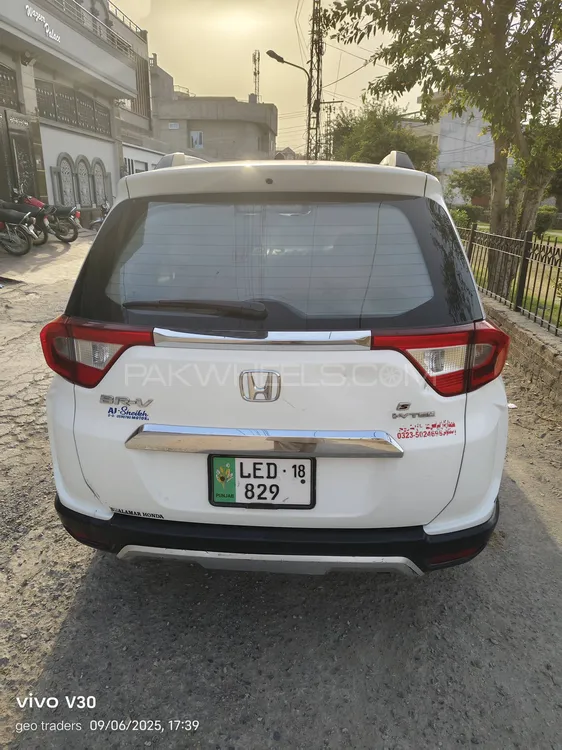 Honda BR-V 2018 for Sale in Lahore Image-1