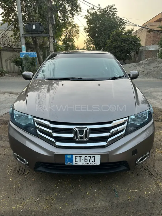 Honda City 2015 for Sale in Faisalabad Image-1