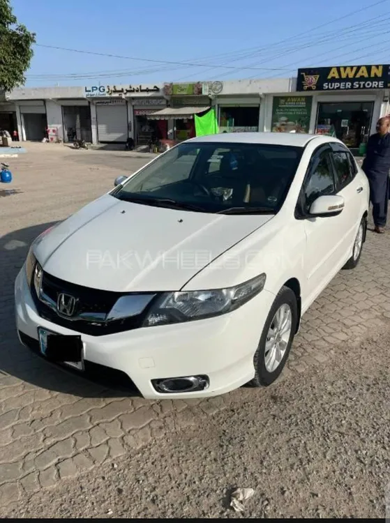 Honda City 2018 for Sale in Islamabad Image-1