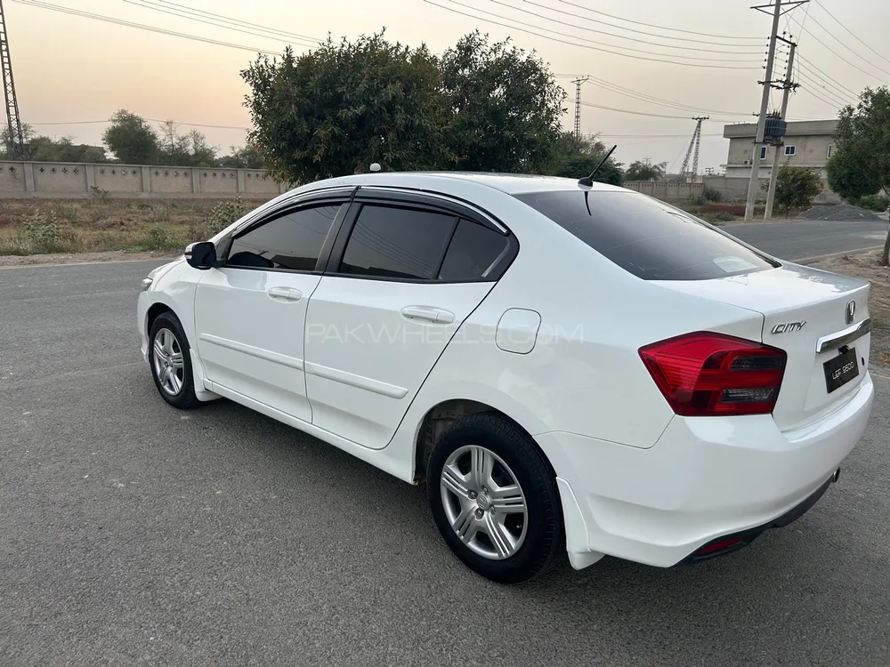 Honda City 2018 for Sale in Bahawalpur Image-1