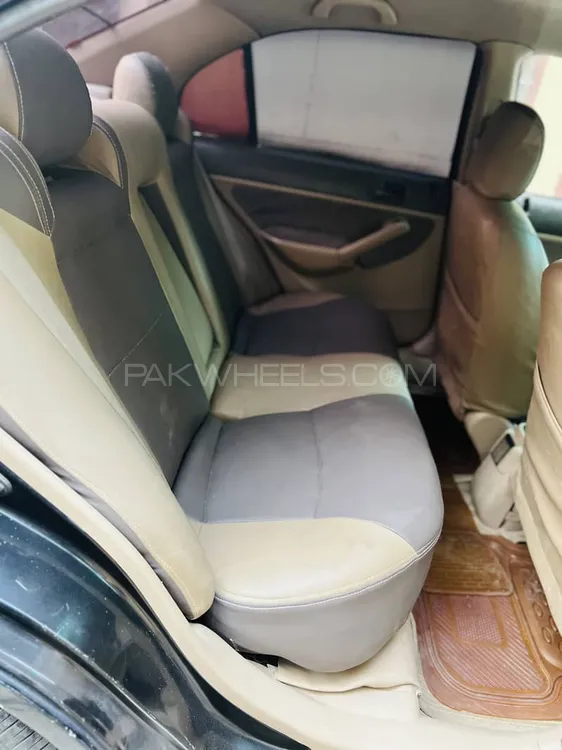 Honda Civic 2005 for Sale in Lahore Image-1