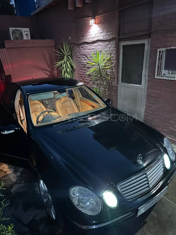 مرسڈیز بینز ای کلاس 2005 for Sale in اسلام آباد Image-1